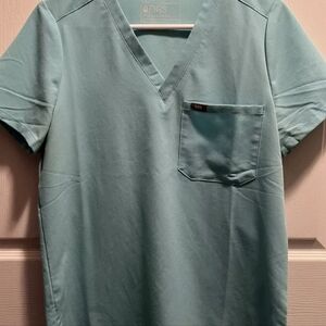 Figs one pocket top, women's size small, Seaglass
